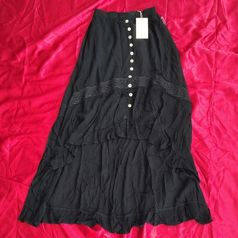 Joyfolie Black High-Low Skirt with Button Detail